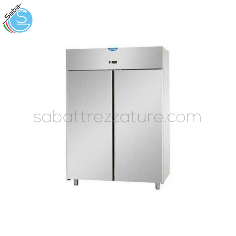 OFFERTA: Armadio refrigerato 1200 0/+10 °C 2 porte - Dimensioni: cm 142x70x203/210H - Peso: Kg 135 - Alimentazione: 230 V, 50 Hz - Assorbimento: W 570