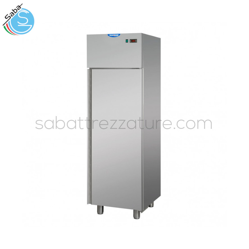 OFFERTA: Armadio refrigerato 400 INOX +0°C/+10°C - RefrI Ventilata - Dimensioni: 60 x 62 x 190/208 cm - Peso netto: Kg 68 - Capacità netta: 400 l - Temperatura d'esercizio: +0°C/+10°C - Assorbimento elettrico: 385 W - Alimentazione: V-P-Hz 230-1-50