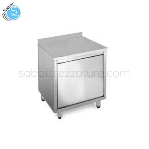 Tavolo armadiato in acciaio INOX AISI 304 con finitura Scotch Brite 18/10, 150Lx70Px85H, con 1 ripiano intermedio e 2 porte scorrevoli con sportelli tamburati e removibili.