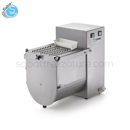 Mescolatore da banco La Felsinea ME 20 M Banco - Alimentazione monofase - Potenza 370/0,5 Watt/Hp - Dimensione vasca 270x300 mm - Capacità vasca 15/20 kg/lt - Dimensioni massime d'ingombro L337xP845xH633 mm - Peso 27 kg