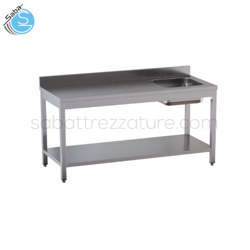 Tavolo chef vasca a destra in acciaio inox 18/10 AISI 304 su gambe in tubo quadro con piedini incassati - Top con alzatina posteriore - Dimensioni 140x60x85H cm - Dimensioni vasca 40x40x20H cm - Peso 39 kg