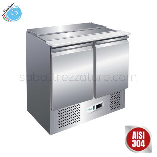 Saladette refrigerata in Acciaio Inox AISI 304 per insalate GN1/1 statica G-S902 - Dimensioni esterne 1045 x 700 x 850(h) mm - Temperatura di lavoro +2°C/+8°C - Capacità n.3 x GN1/1 275 L - Assorbimento (W) 175 - Tensione 220-240V / 50Hz