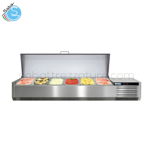 Refrigeratore a vaschette da appoggio in acciaio inox AISI 304 per condimenti e farciture - Range +2/+7°C - Dimensioni mm 1450 X 395 X 250 - N° vaschette 6 GN1/3 - Assorbimento W 247 - Alimentazione Monofase