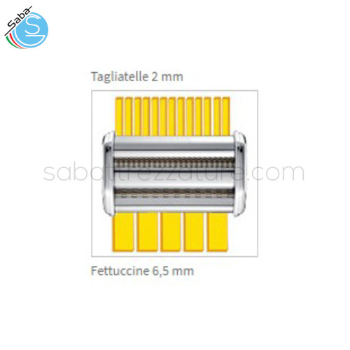 Accessorio per il taglio della pasta in 2 formati: tagliatelle (2 mm) e fettuccine (6,5 mm).