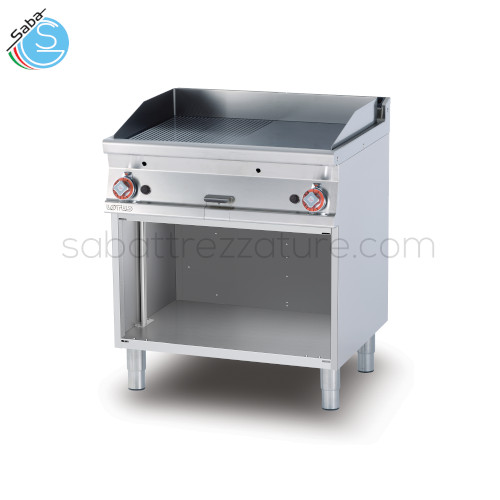 Fry-top gas 1/2 rigato + 1/2 liscio FTLR-78G LOTUS - Dimensioni cm. 80 x 70,5 x 90h - Potenza gas 14 kW 12.040 kcal/h - Peso 114 kg